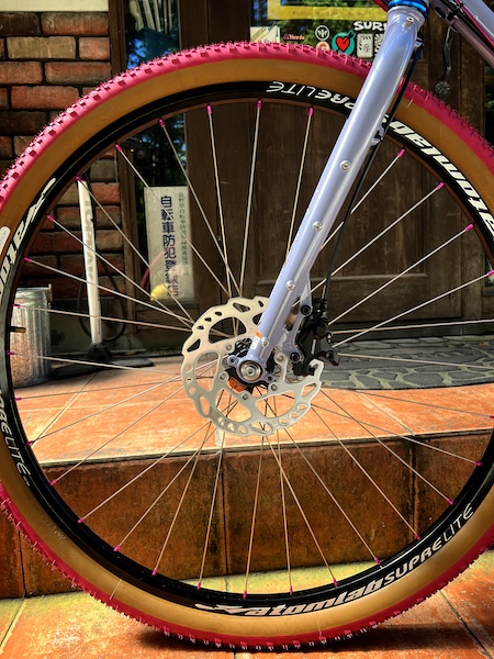 希少！レトロ風自転車。チェーンも後ろタイヤも、その他も新品部品多用！